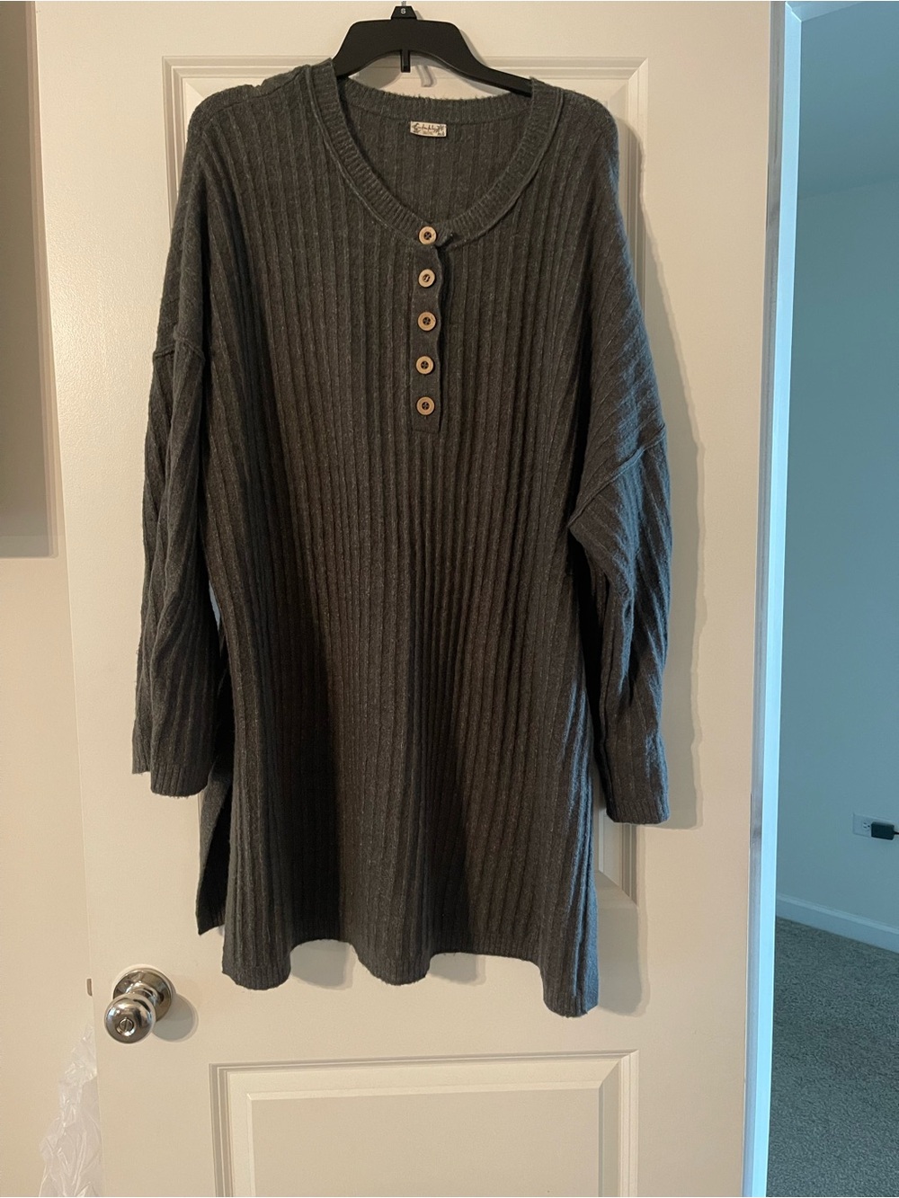 Free People Charcoal Ribbed Henley Tunic Sweater